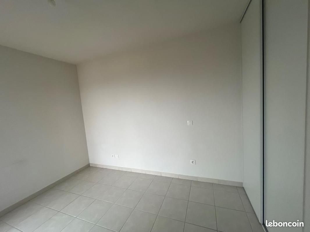 Appartement à louer, 55m², L'Isle-d'Abeau