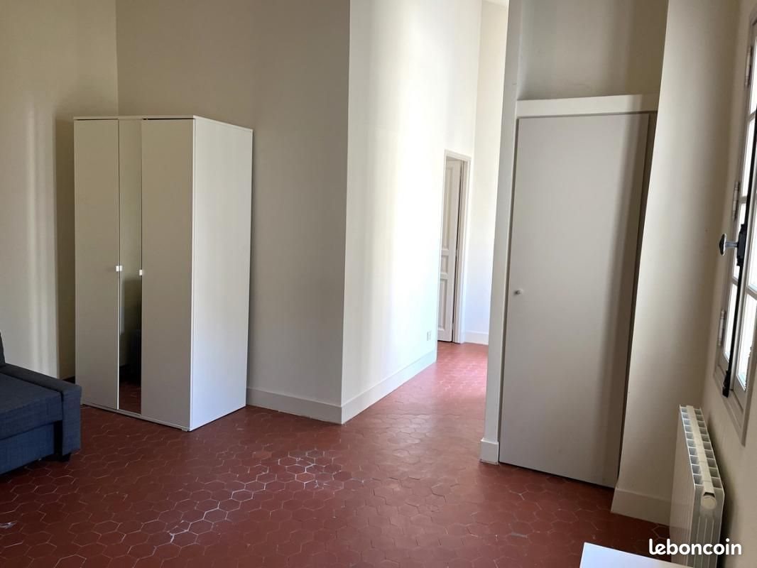 Appartement à louer, 36m², Villeneuve-lès-Avignon