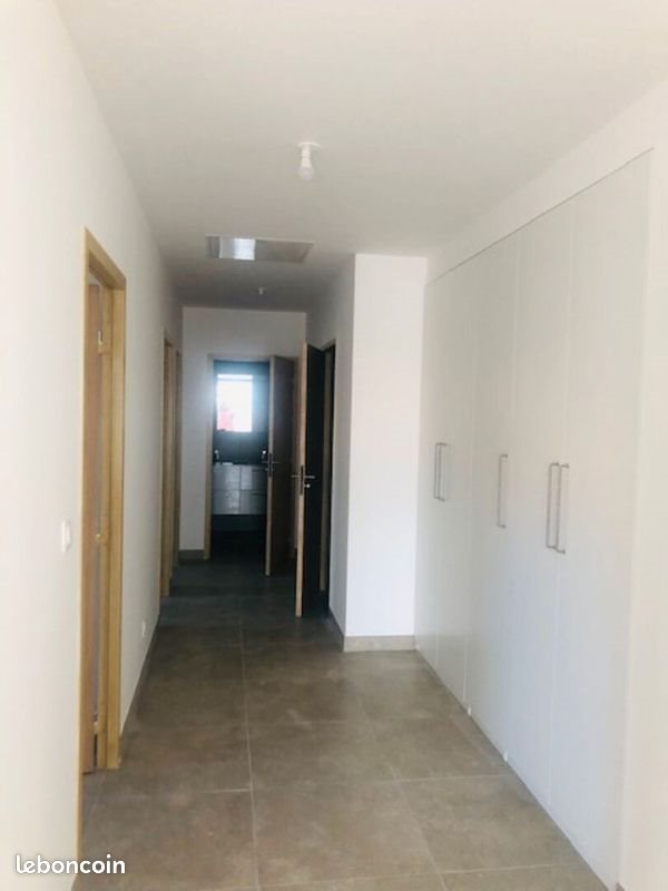 Appartement à louer, 74m², Ventabren
