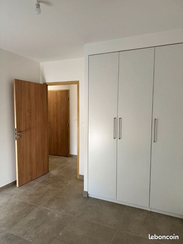 Appartement à louer, 74m², Ventabren
