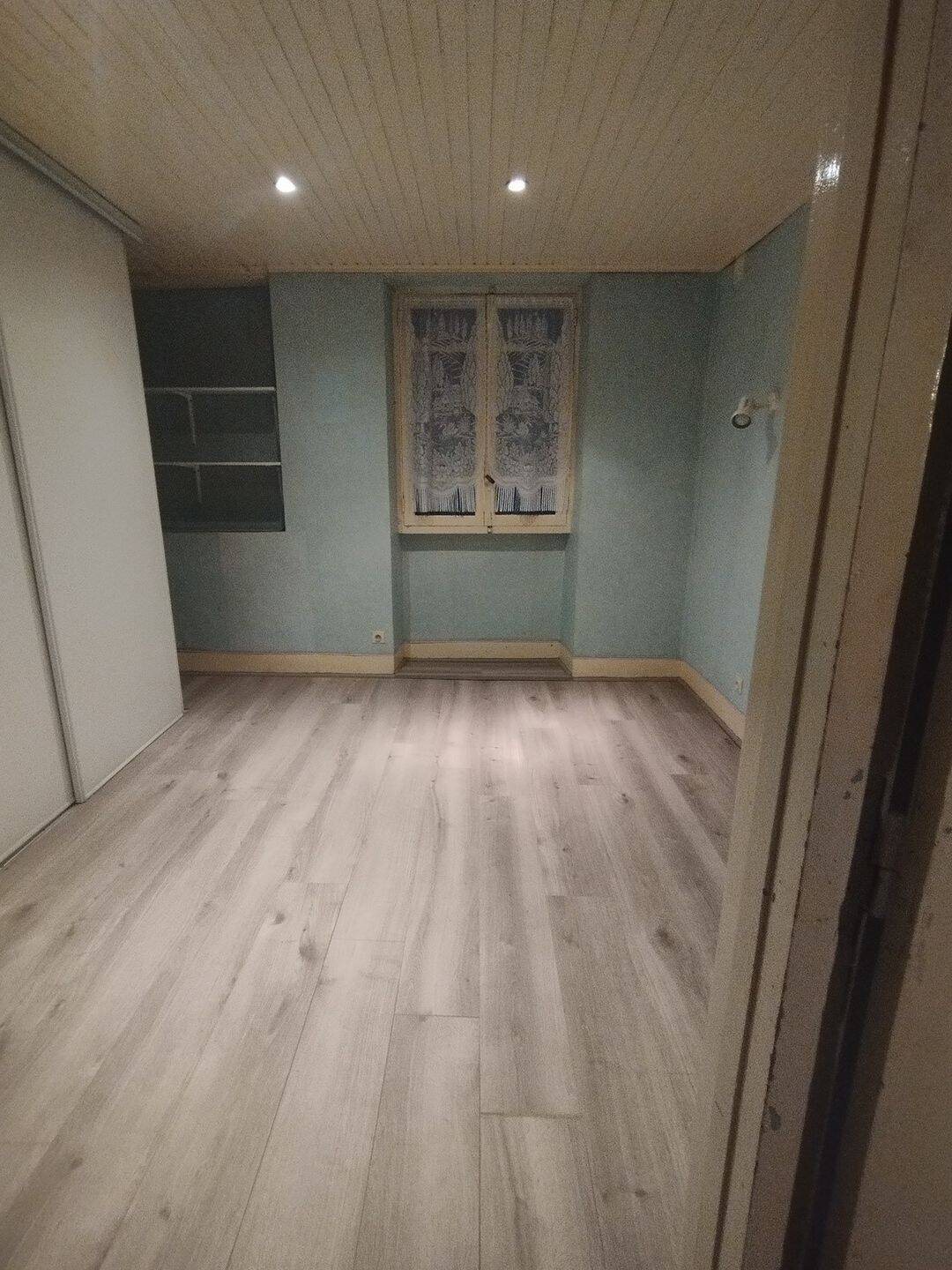 Appartement à vendre, 83m², Graissessac