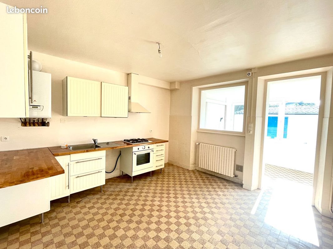 Maison à louer, 128m², Etel