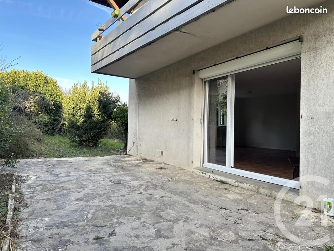 Appartement à louer, 84m², Biviers