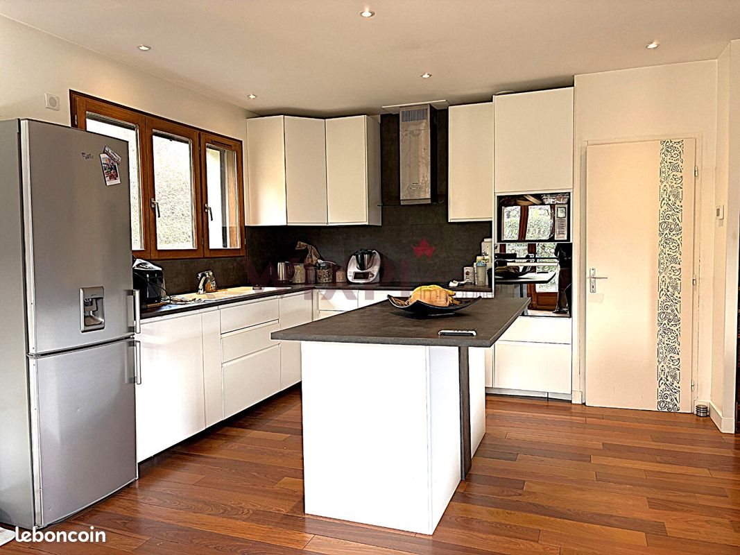 Maison à vendre, 110m², Saint-Nazaire-les-Eymes