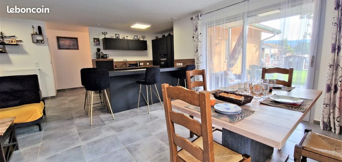 Maison à vendre, 110m², Saint-Marcellin
