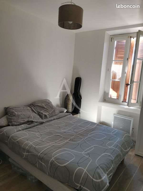 Appartement à louer, 41m², La Crau