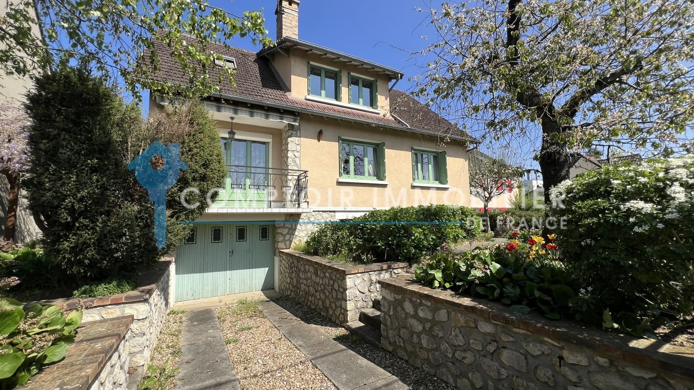 Maison à vendre, 124m², Janville-sur-Juine