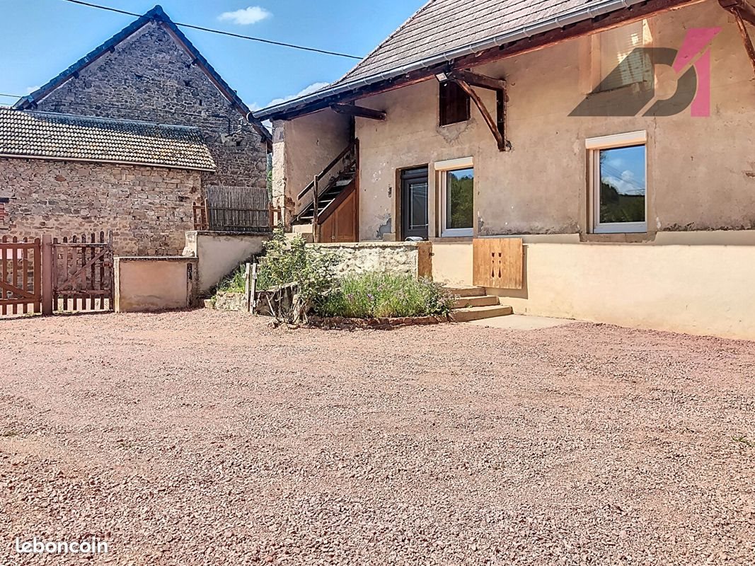 Maison à louer, 75m², Sivignon