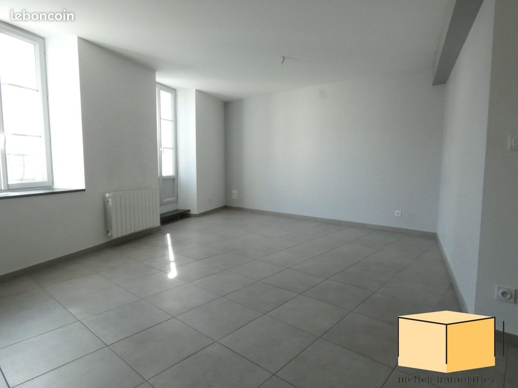 Appartement à louer, 45m², Belley