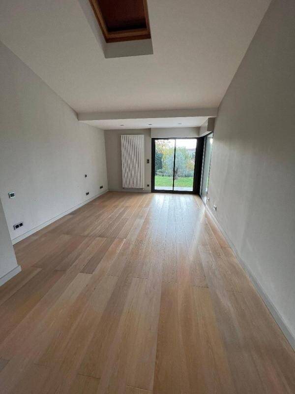 Maison à louer, 203m², Décines-Charpieu