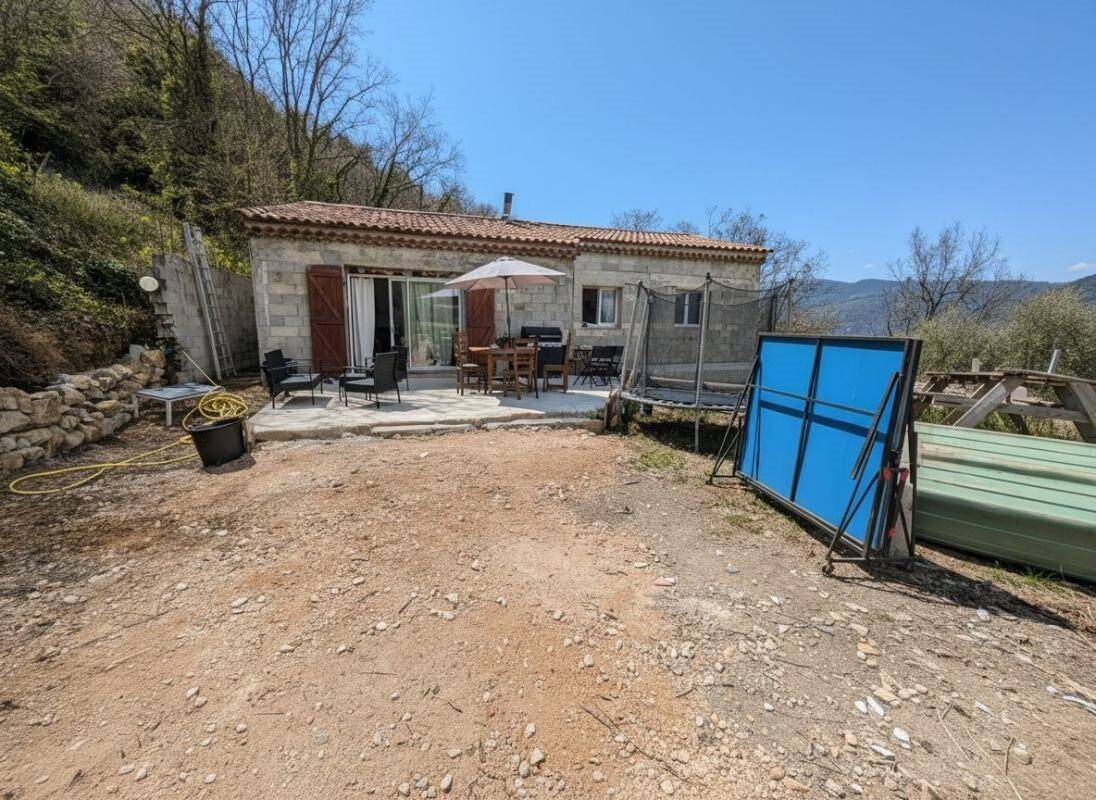 Maison à vendre, 200m², Bendejun