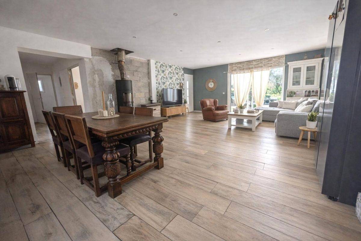 Maison à vendre, 200m², Bendejun