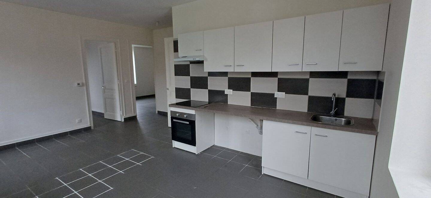 Appartement à louer, 65m², Saint-Maurice-en-Gourgois