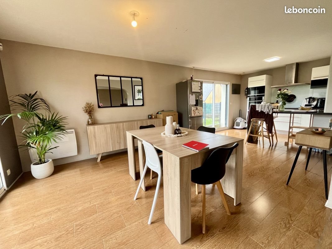 Maison à louer, 114m², Calan