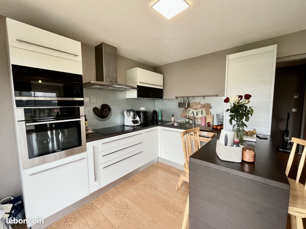 Maison à louer, 114m², Calan
