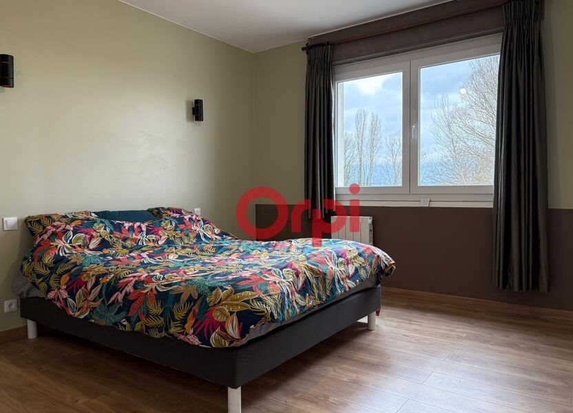 Appartement à louer, 82m², Valleiry