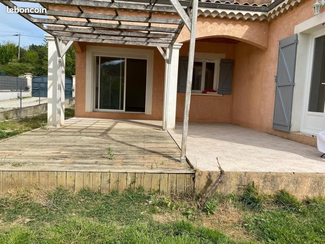 Maison à louer, 108m², Villeneuve-de-Berg