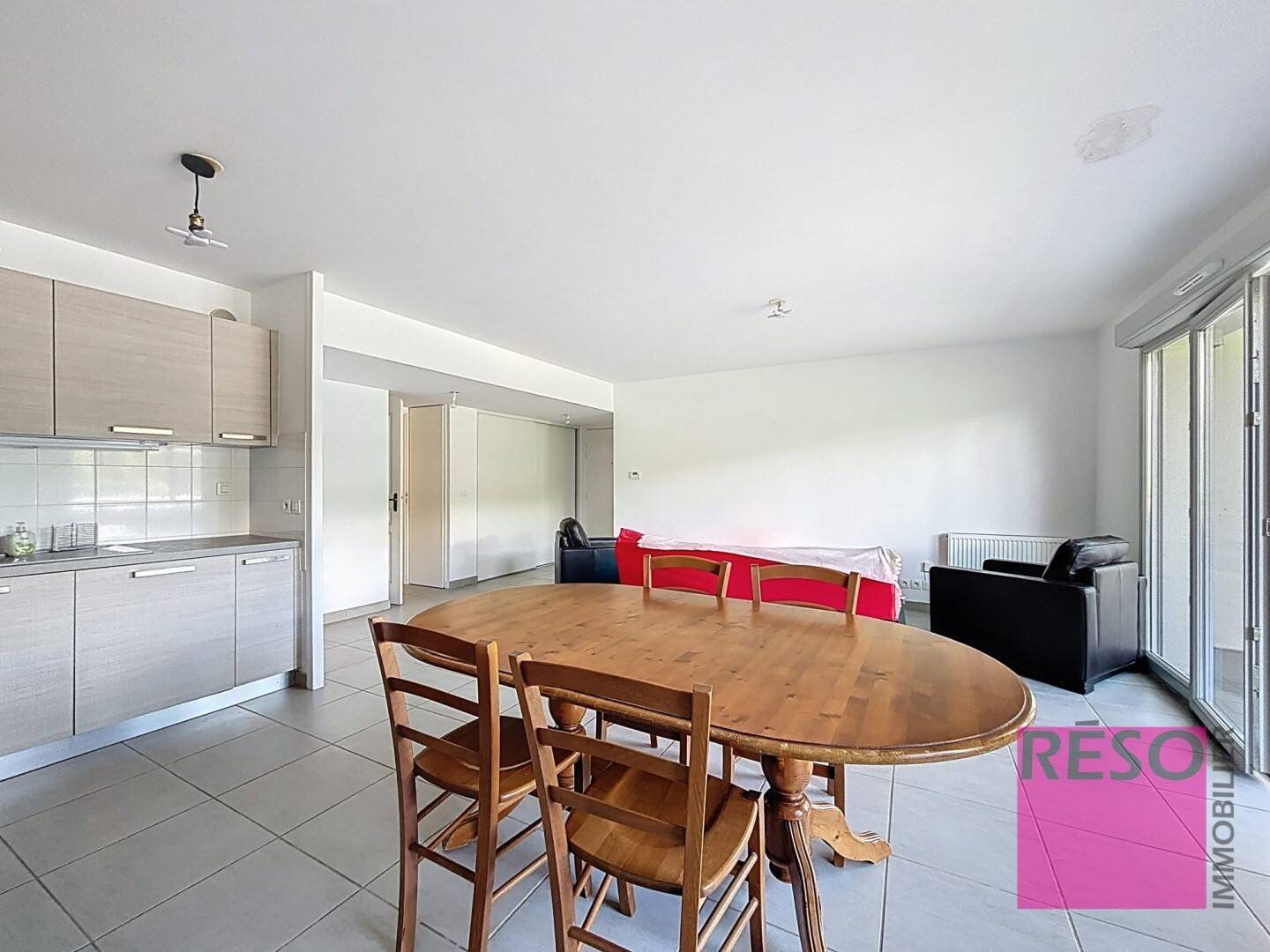 Appartement à louer, 70m², Valleiry