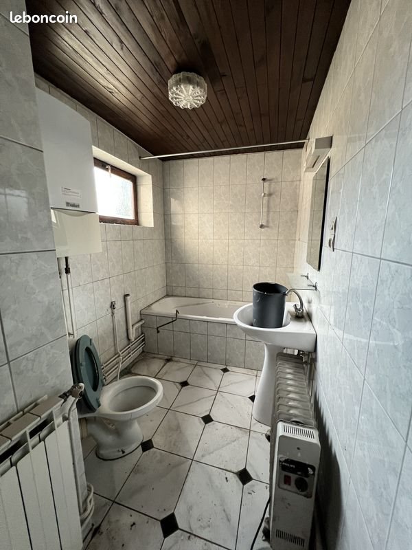 Appartement à louer, 76m², Hombourg-Haut