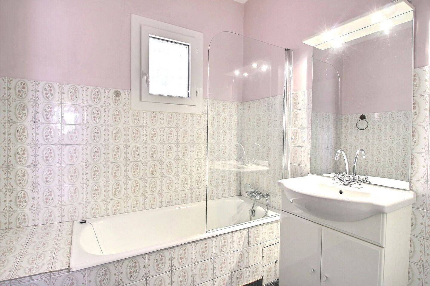 Maison à louer, 97m², Trans-en-Provence