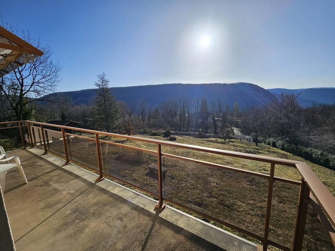 Maison à vendre, 102m², Saint-Claude
