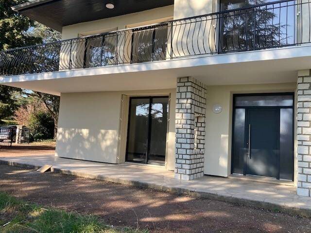 Maison à louer, 188m², Ecully