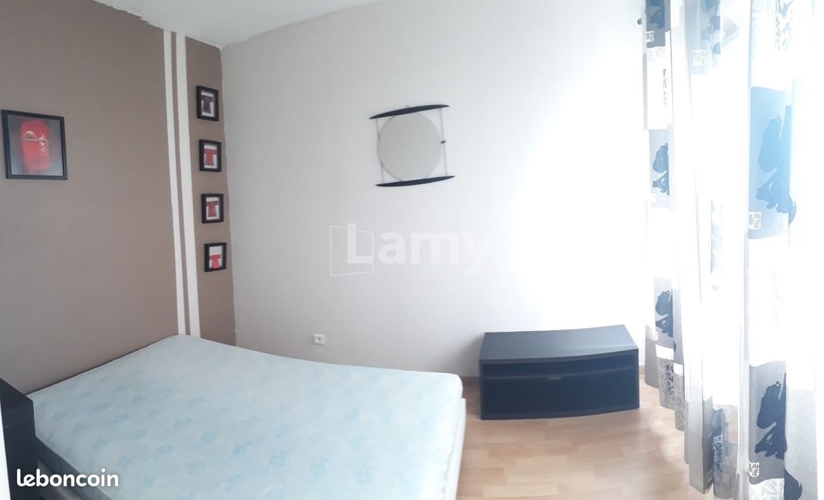 Appartement à louer, 30m², Saint-Max