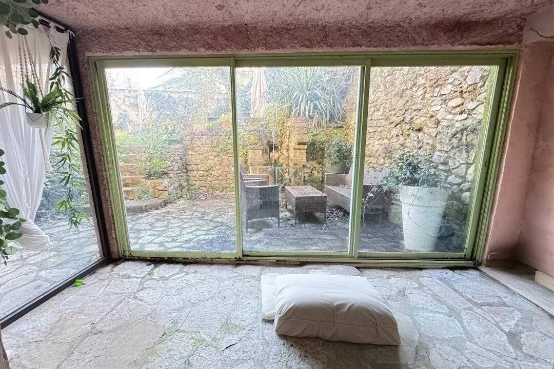Appartement à vendre, 72m², Saint-Zacharie