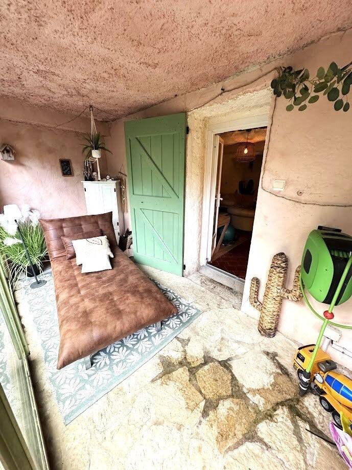 Appartement à vendre, 72m², Saint-Zacharie