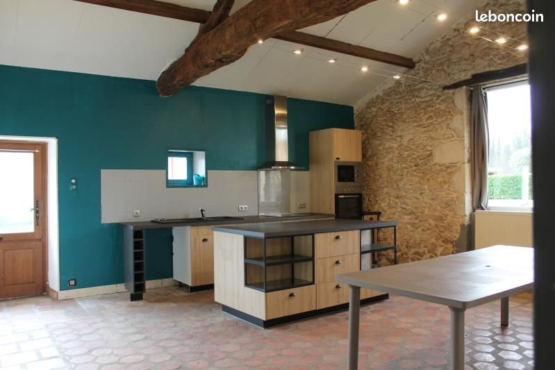 Maison à louer, 140m², Illats