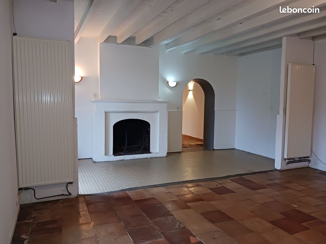 Maison à louer, 140m², Illats