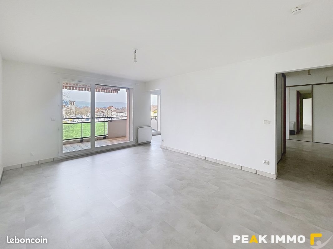 Appartement à louer, 91m², Saint-Pierre-en-Faucigny