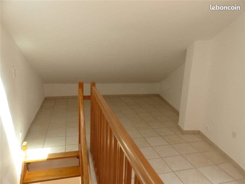 Maison à louer, 42m², Pierrelongue