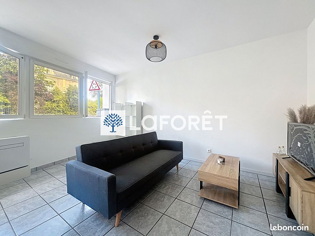 Appartement à louer, 44m², Nueil-les-Aubiers
