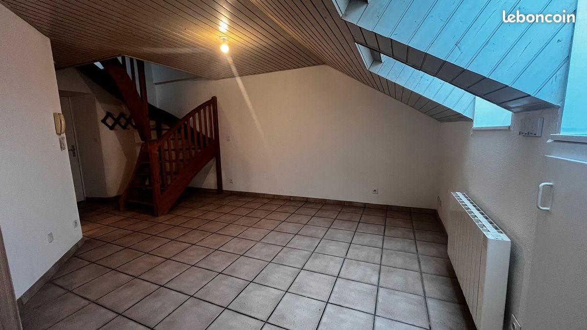 Appartement à louer, 27m², Villette-lès-Arbois