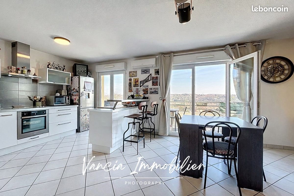 Appartement à vendre, 66m², Grigny