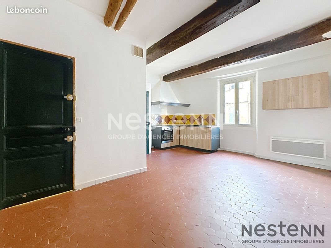 Appartement à louer, 45m², Trets