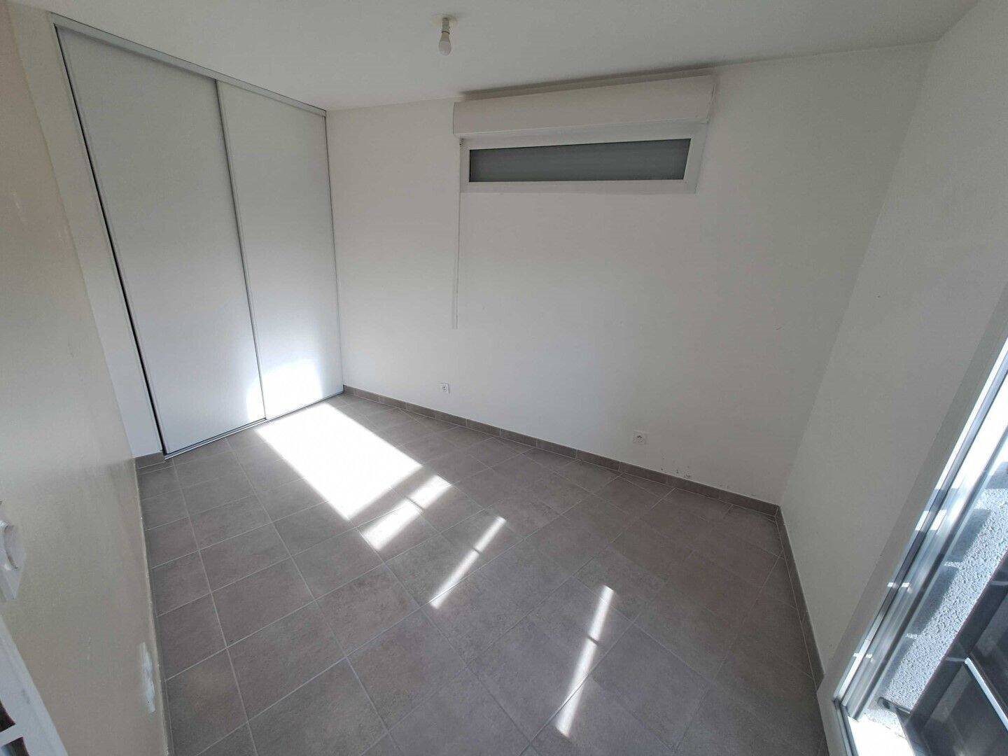 Appartement à louer, 74m², Feyzin