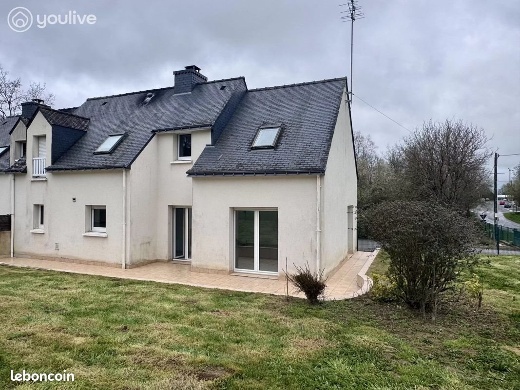 Maison à louer, 98m², Le Sourn