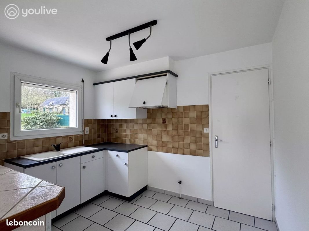 Maison à louer, 98m², Le Sourn
