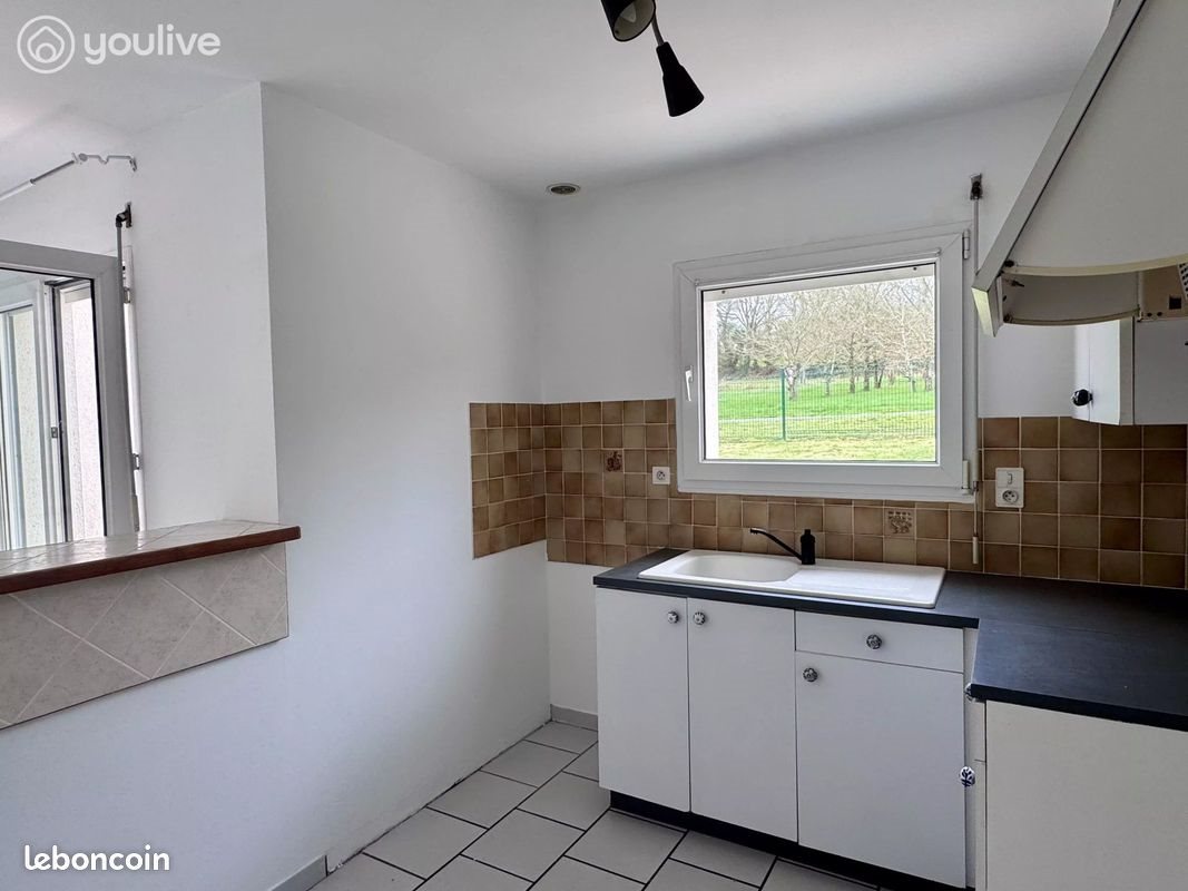 Maison à louer, 98m², Le Sourn