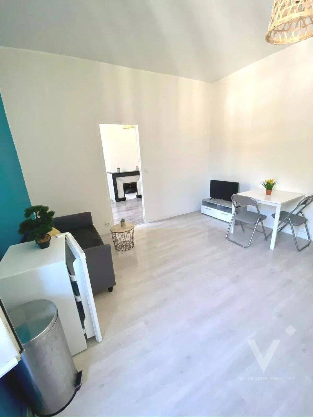 Appartement à vendre, 33m², Le Chambon-Feugerolles