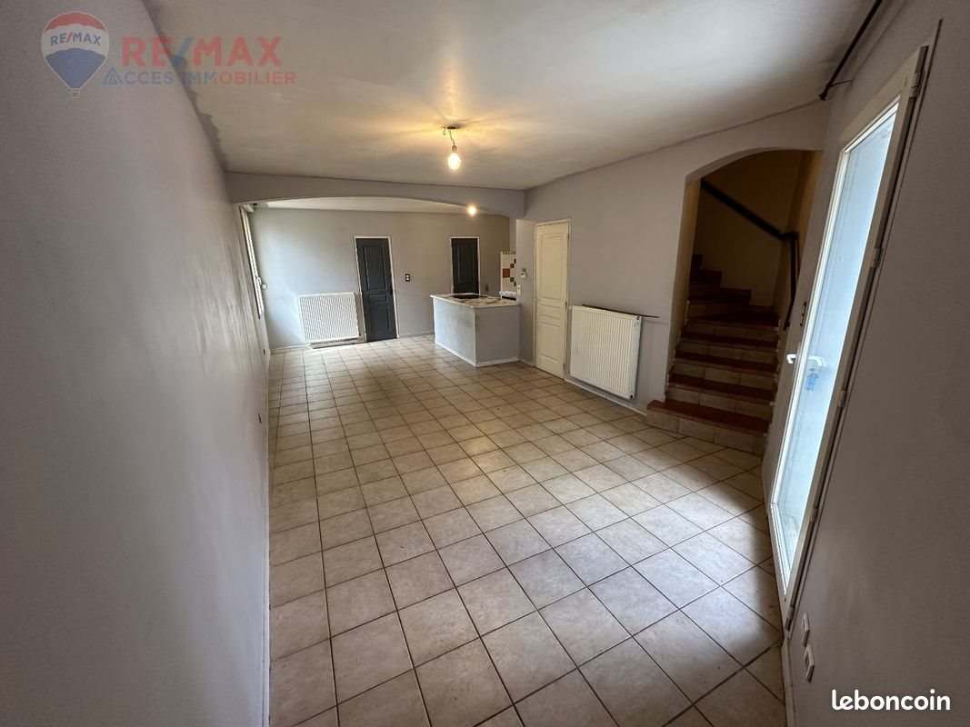Appartement à louer, 67m², Trèbes