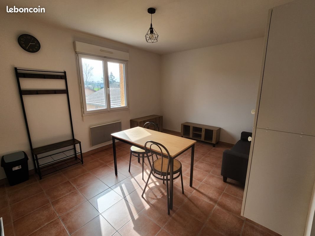 Appartement à louer, 29m², Chavanoz