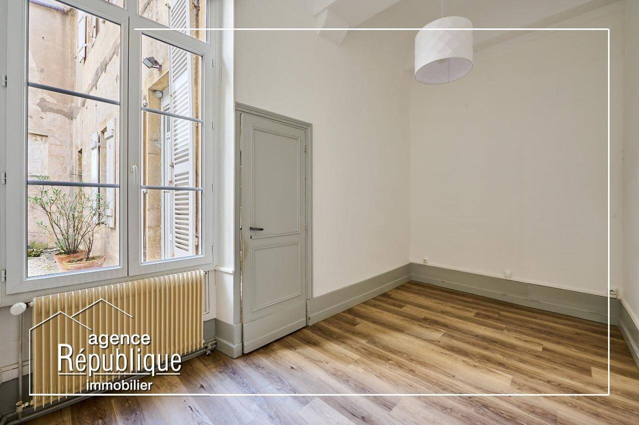 Appartement à louer, 60m², Nuits-Saint-Georges