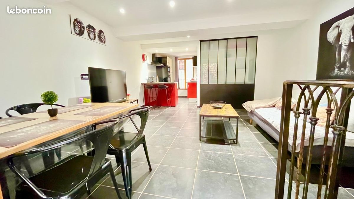 Appartement à vendre, 55m², Cotignac