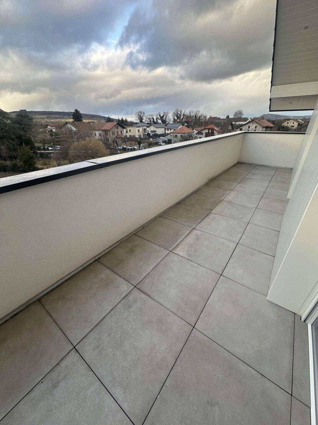 Appartement à louer, 71m², Bons-en-Chablais