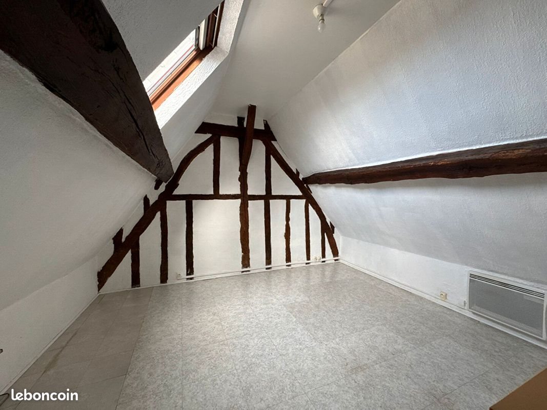 Maison à louer, 44m², Méru