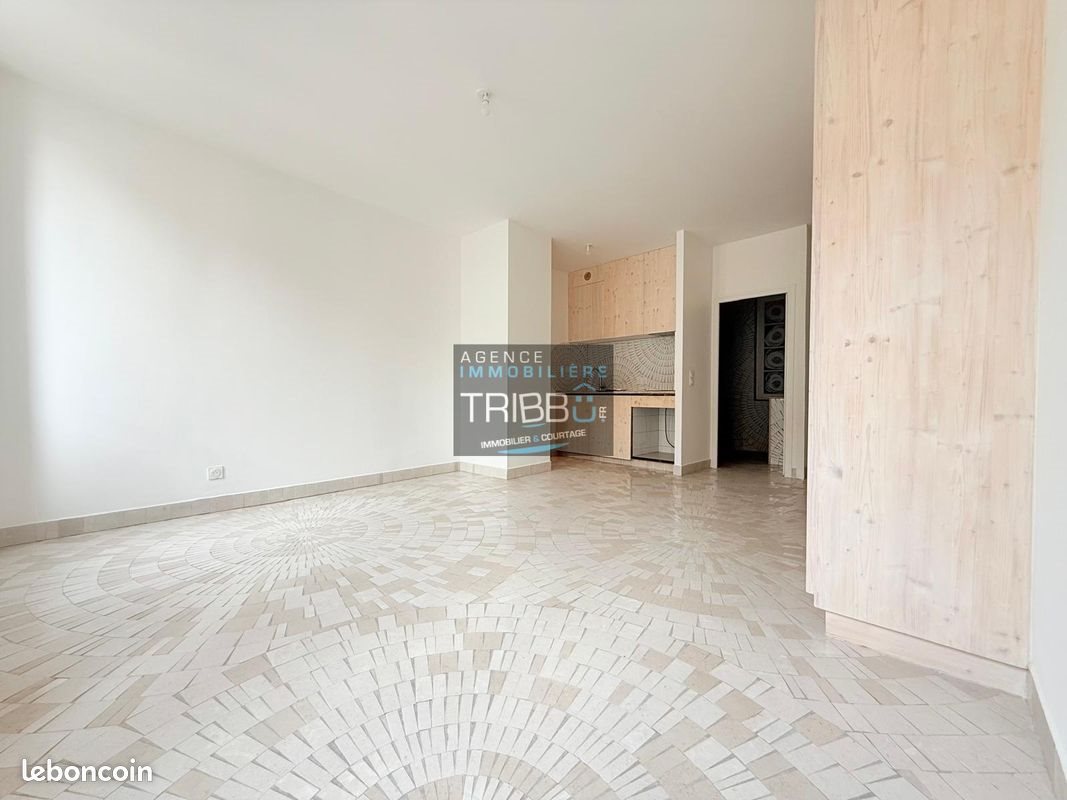 Appartement à louer, 31m², Thuir