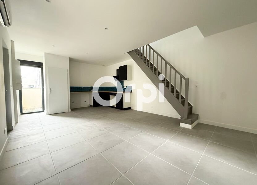 Maison à louer, 80m², Belleu